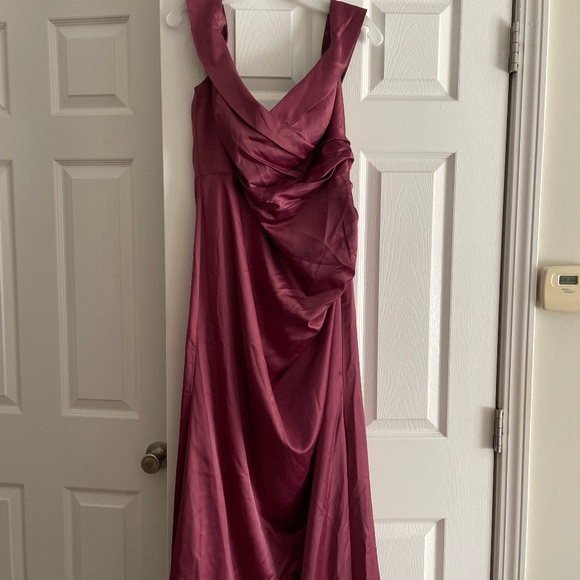 Bridesmaid Dress - Picture 1 of 2